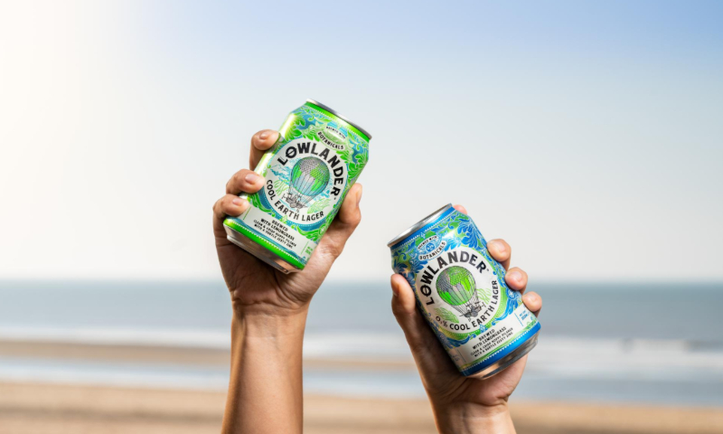 Lowlander Cool Earth Lager voor de Waddenzee